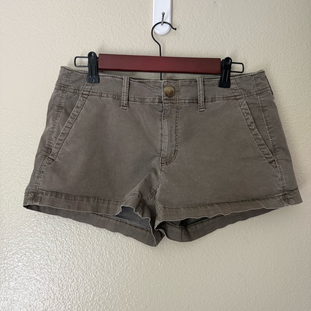 American Eagle Green Cargo Shorts 2 for $22 ❇️